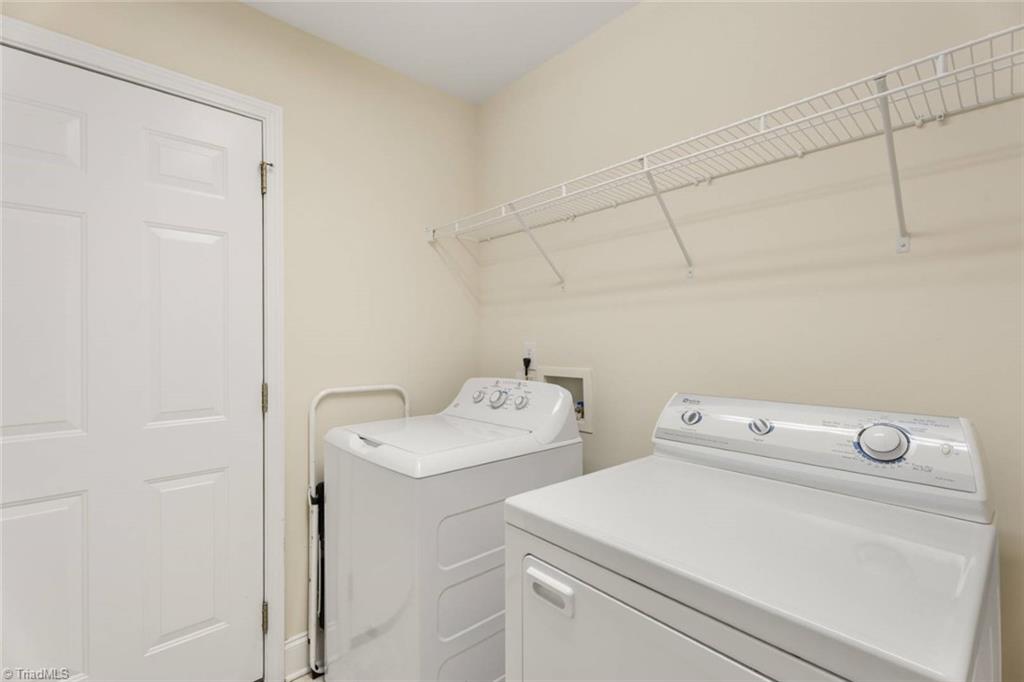 6709 Elm Hill Drive, Clemmons, North Carolina image 25