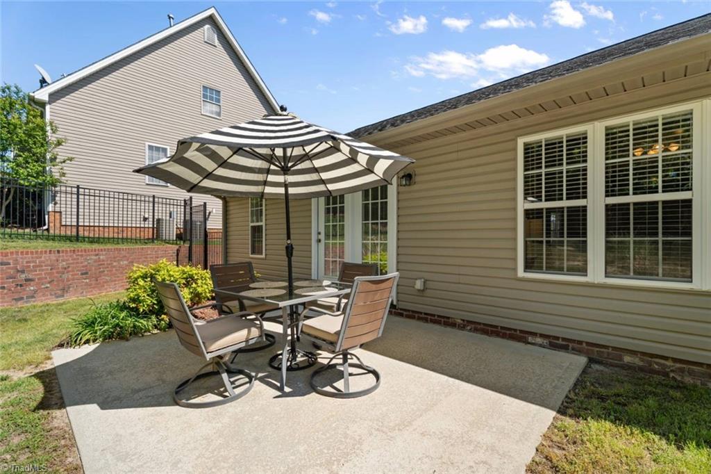 6709 Elm Hill Drive, Clemmons, North Carolina image 14
