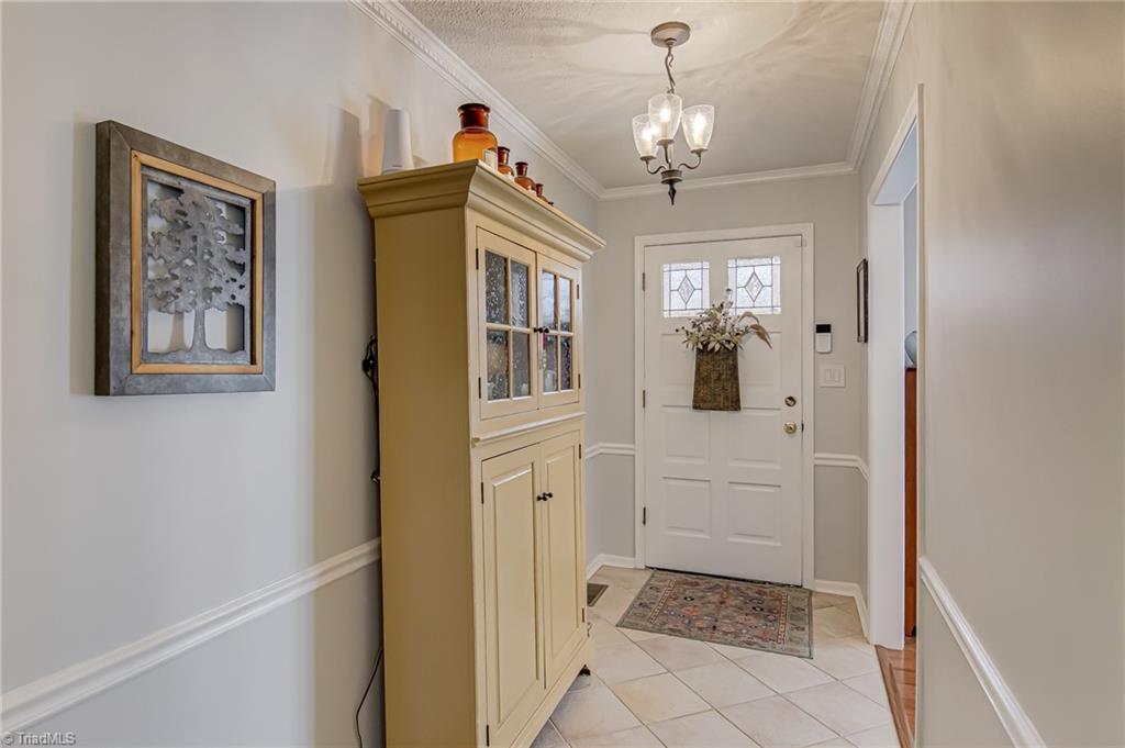 211 Ridgehaven Drive