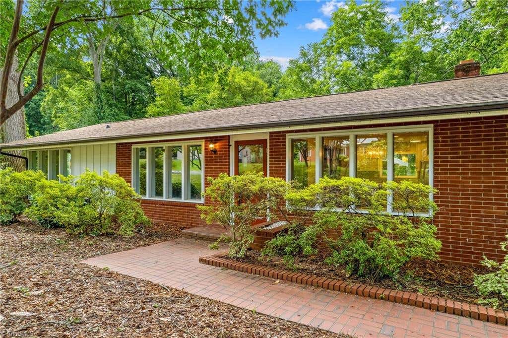 Photo of 1221 Forestdale Drive, Salisbury, NC 28144 (MLS # 1229101)