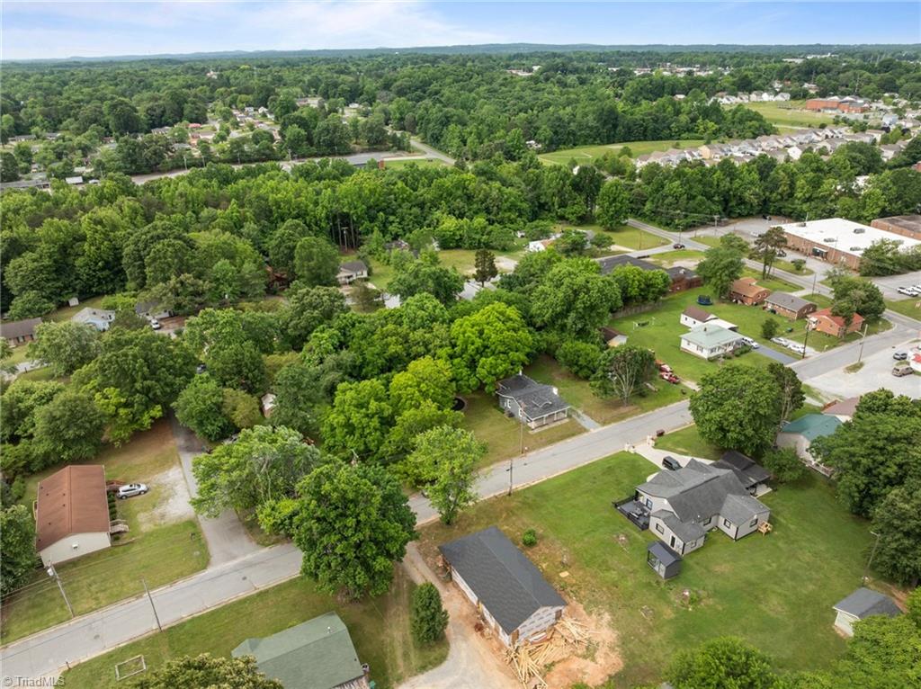 712 Nance Avenue, High Point, North Carolina image 39