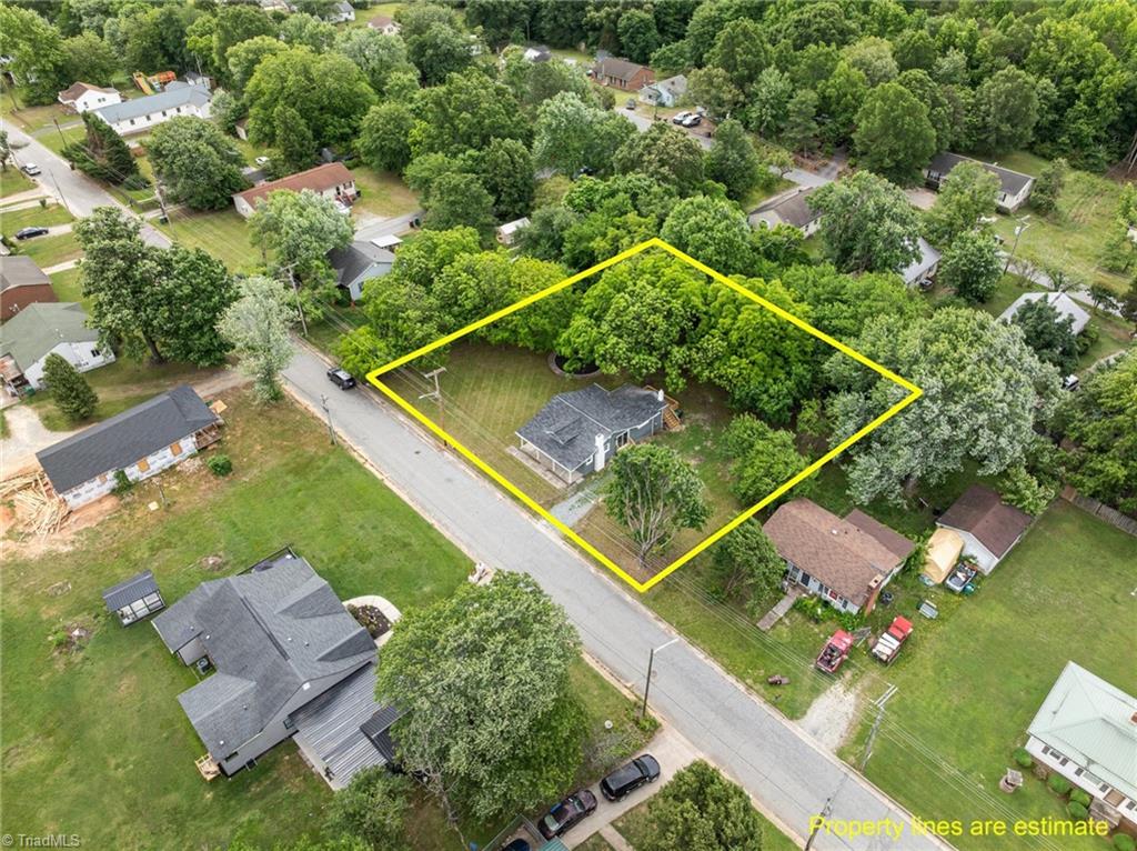 712 Nance Avenue, High Point, North Carolina image 2