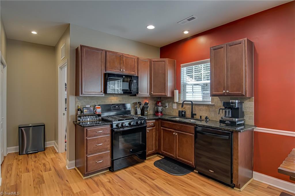 4548 River Gate Drive, Clemmons, North Carolina image 10