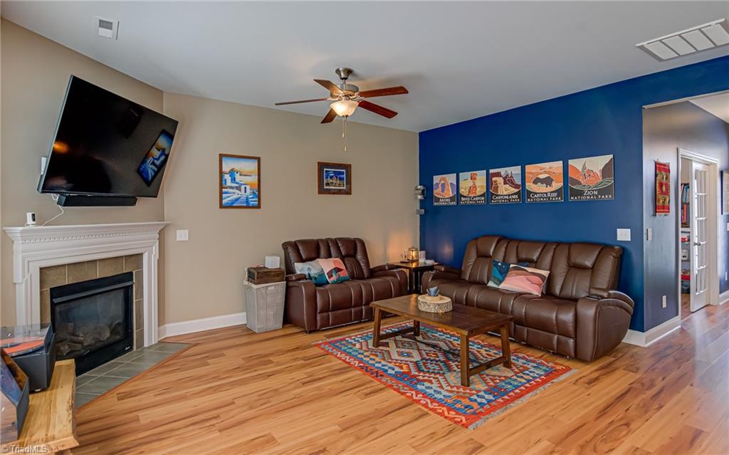 4548 River Gate Drive, Clemmons, North Carolina image 4