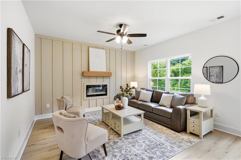 Photo of 604 Sharon Drive, Statesville, NC 28625 (MLS # 1236244)