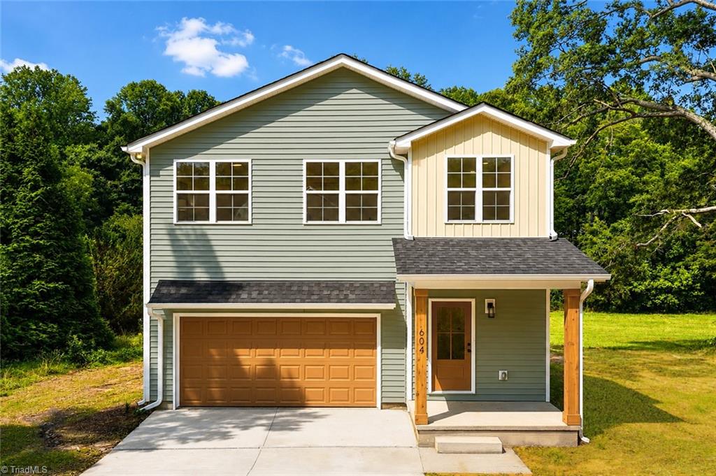 Photo of 604 Sharon Drive, Statesville, NC 28625 (MLS # 1236244)