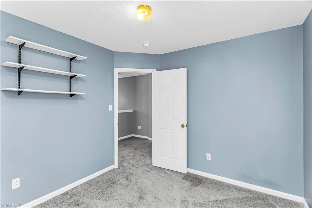 2208 Woodbury Drive, Hillsborough, North Carolina image 20