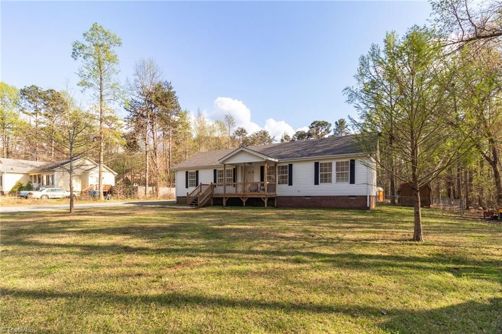 Photo of 4508 Schoolway Drive, Greensboro, NC 27406 (MLS # 1213670)