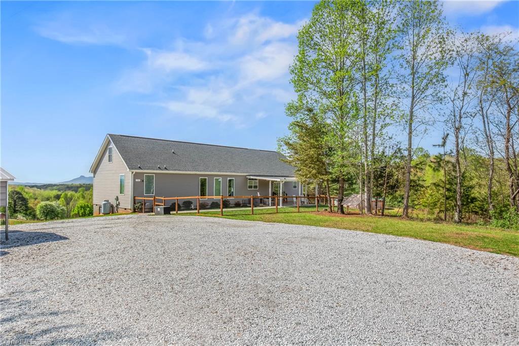 724 Tom Cook Road, Pilot Mountain, North Carolina image 41