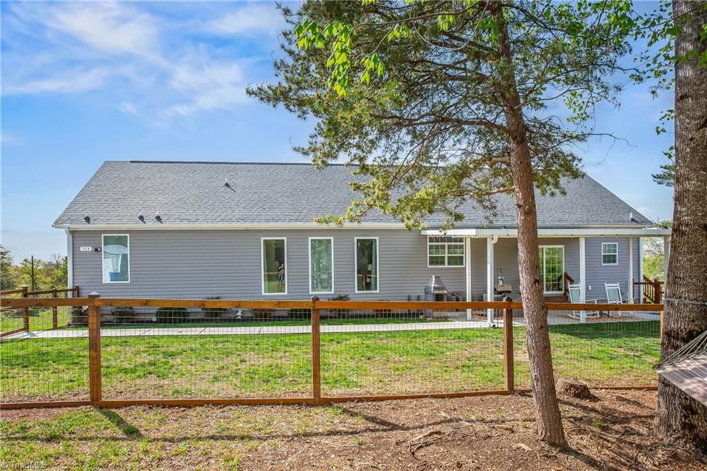 724 Tom Cook Road, Pilot Mountain, North Carolina image 35