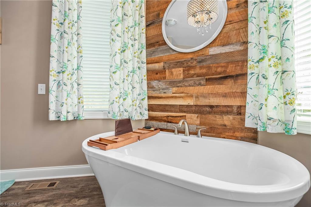 724 Tom Cook Road, Pilot Mountain, North Carolina image 27
