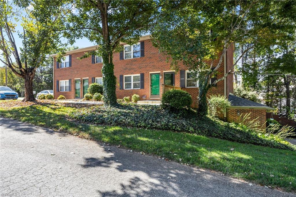 103 Briar Creek Manor