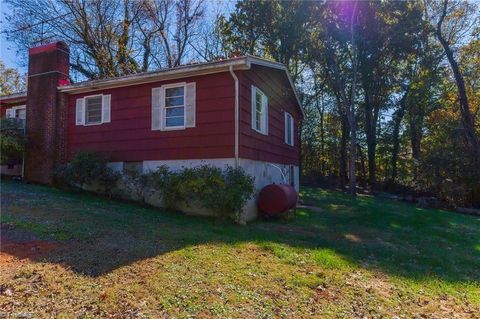 A home in Elkin