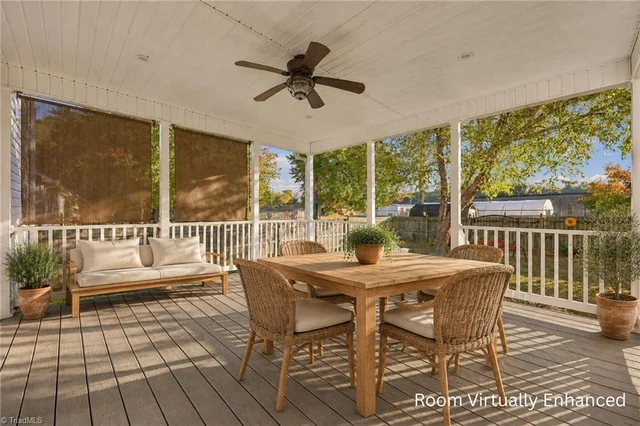 114 Winchester Court, photo 4 of 50