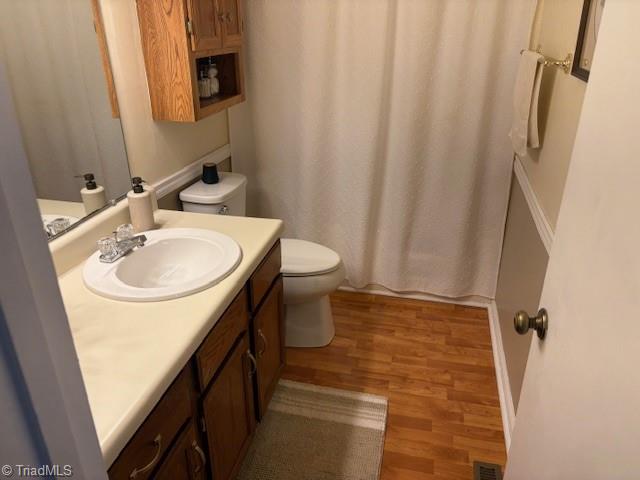 718 Meadowgreen Village Drive, Eden, North Carolina image 13