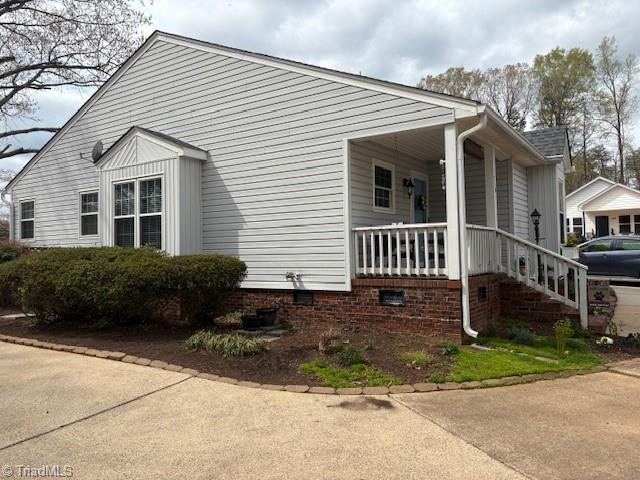 718 Meadowgreen Village Drive, Eden, North Carolina image 7