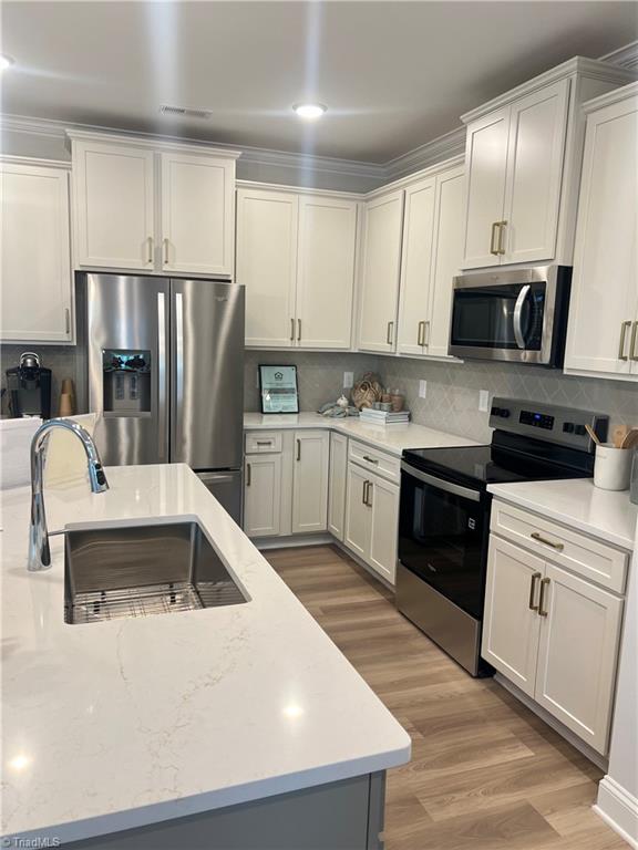 206 Oakdale Forest Court Lot 4