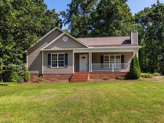 3955 CHUCKS CT, BURLINGTON, NC 27215 - Image 9c15cbb8748c8577d97ff983f68d4dc3/1012838601