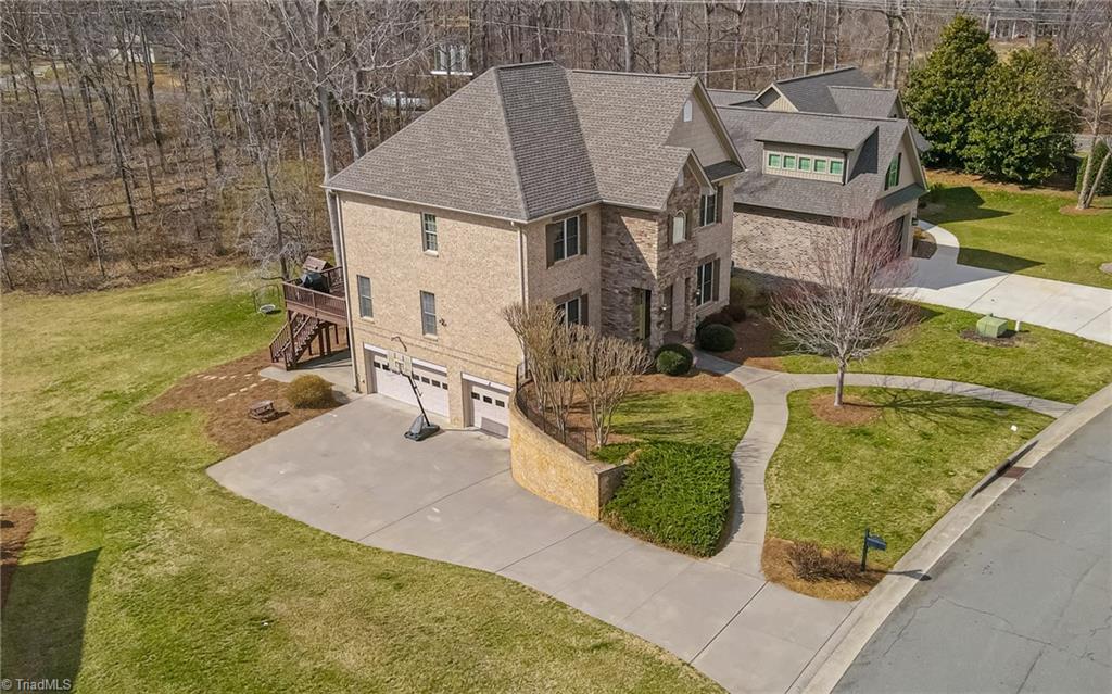 8212 Arbor Ridge Lane, Clemmons, North Carolina image 2