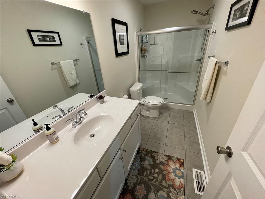720 Dillon Street, Thomasville, North Carolina image 16