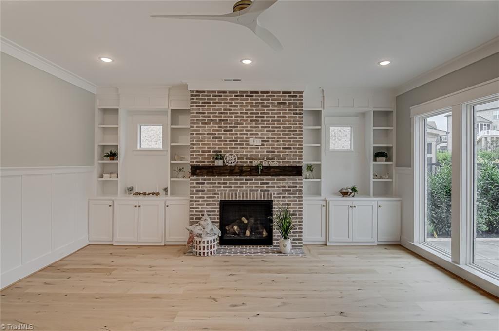 1181 Maple Chase Lane