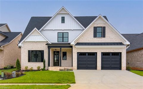 1181 Maple Chase Lane Winston-Salem NC 27106