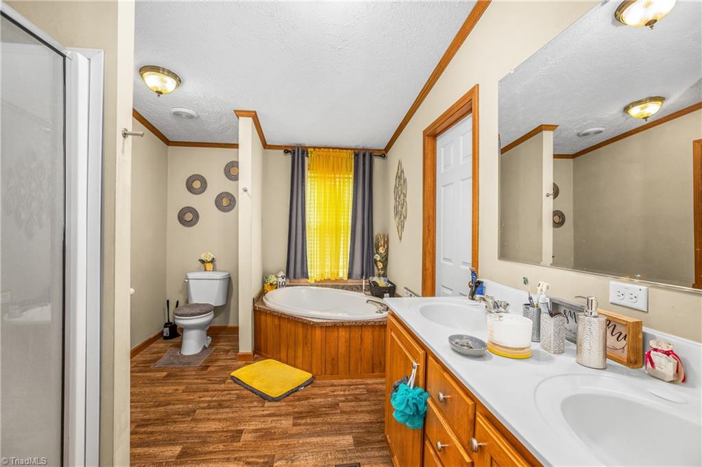 1030 Endeavour Lane, Walnut Cove, North Carolina image 21