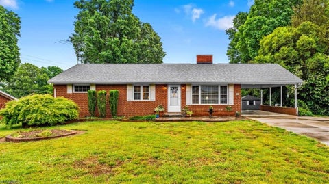 Homes For Sale - 440 Eldorado Road<br/> Asheboro, NC 27205