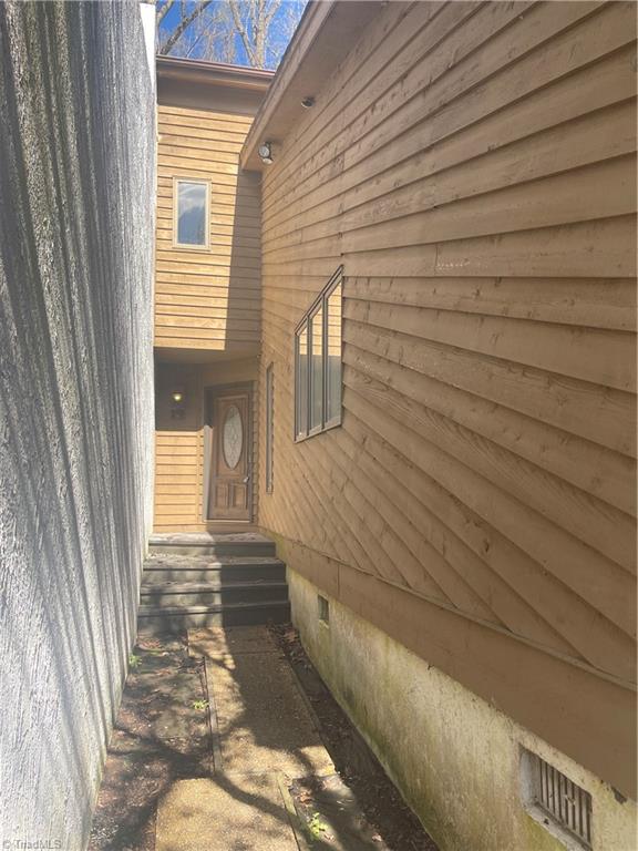 Photo 2 of 18 of 19 Lantern Lane townhome