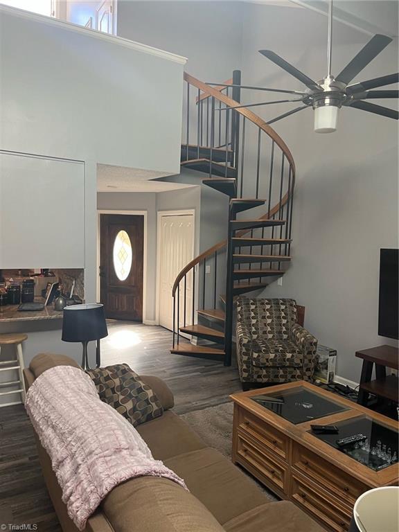 Photo 7 of 18 of 19 Lantern Lane townhome