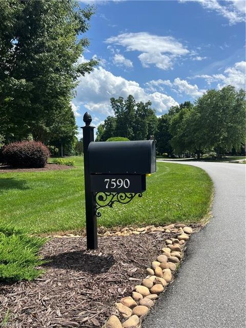 A home in Kernersville