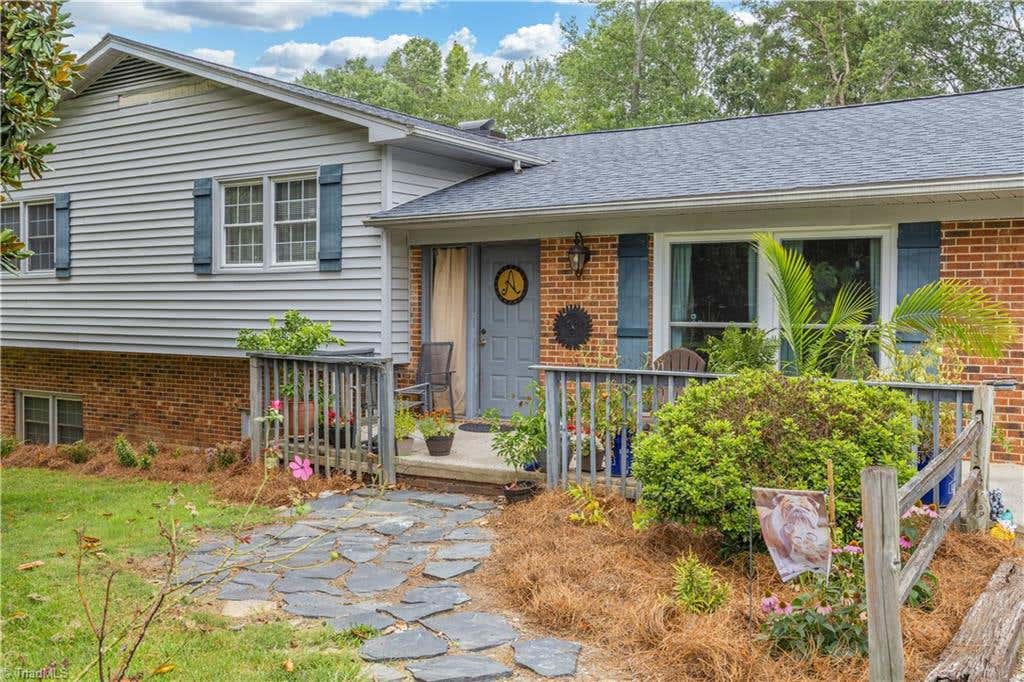 Photo of 3900 Briarwood Avenue, High Point, NC 27265 (MLS # 1230281)