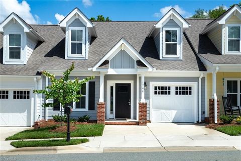 Townhouse For Sale - 1744 Old Fields Boulevard<br/> Haw River, NC 27258