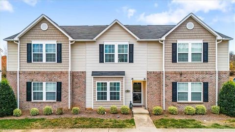 856 Federal Hall Lane Kernersville NC 27284