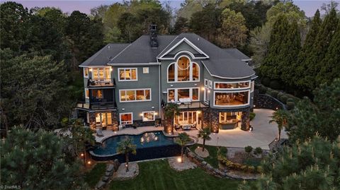 Photo of 158 Printers Lane, New London, NC 28127 (MLS # 1214730)