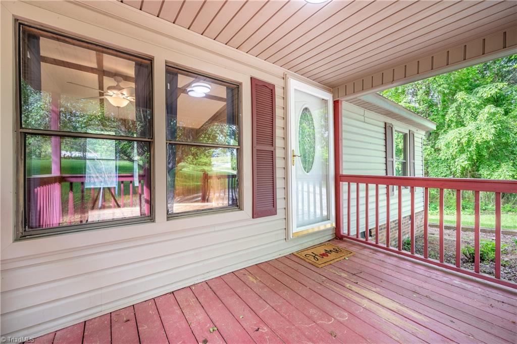 137 W Crosswinds Court, Mount Airy, North Carolina image 5