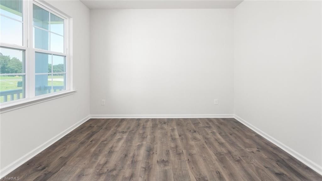 Photo of 104 Lauder Trace, Jamestown, NC 27282 (MLS # 1207924)