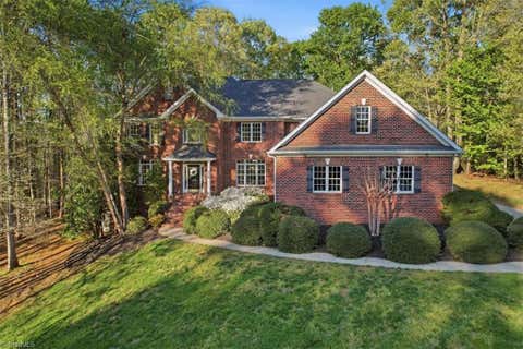 Homes For Sale - 2218 Brigham Road<br/> Greensboro, NC 27409