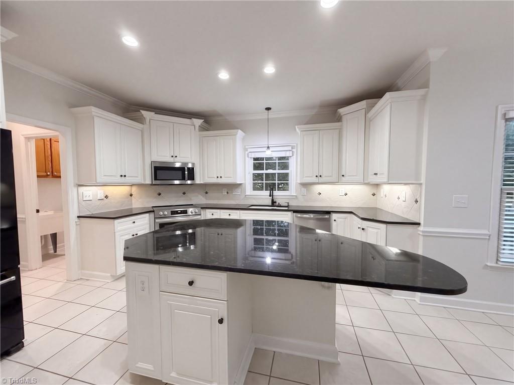 Photo of 105 Ridgemere Court, Winston-Salem, NC 27106 (MLS # 1237186)