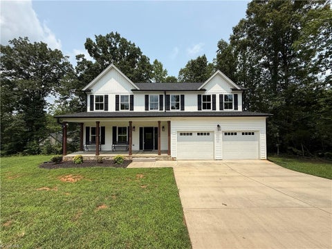 Homes For Rent - 2553 Whipporwill Court<br/> Forsyth County, Rural Hall, NC 27045