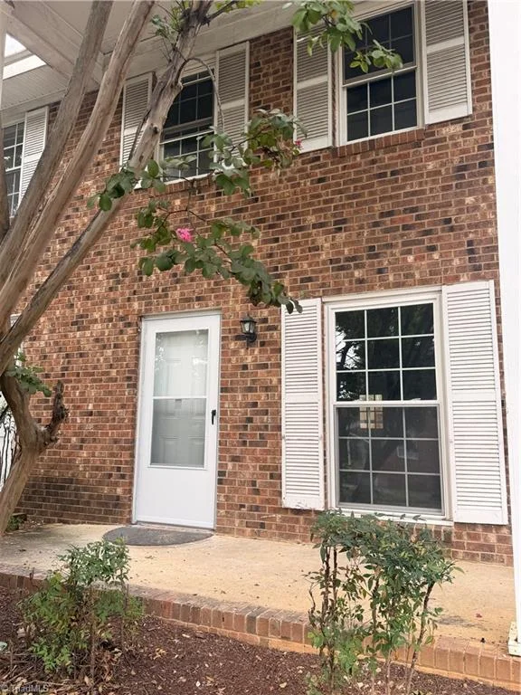 1317 Meadowview Road Unit C, photo 1 of 16