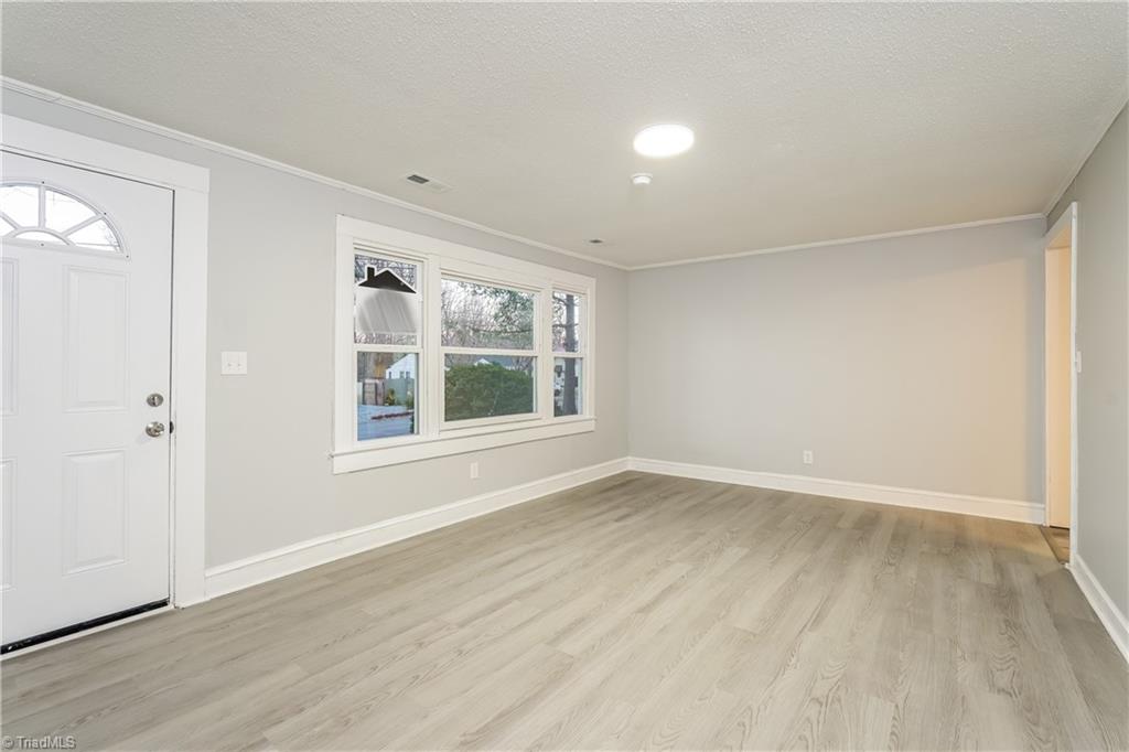 1207 Thomason Street, Lexington, North Carolina image 2