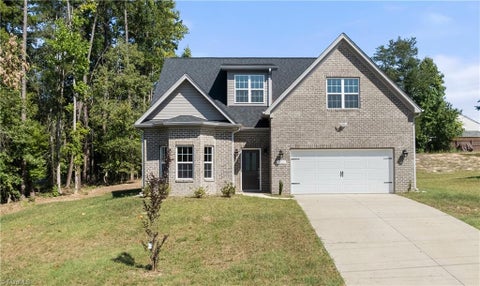 Homes For Sale - 1885 Paragon Drive<br/> Winston-Salem, NC 27127