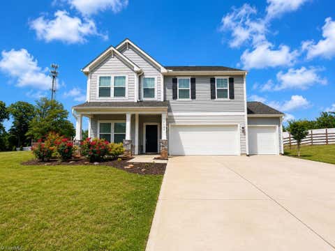 Homes For Sale - 3125 Fortnight Road<br/> Pfafftown, NC 27040
