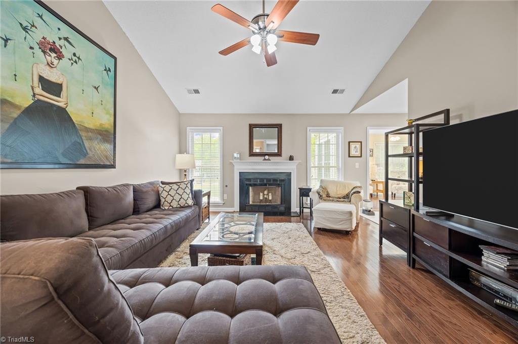 5306 Willow Ridge Drive