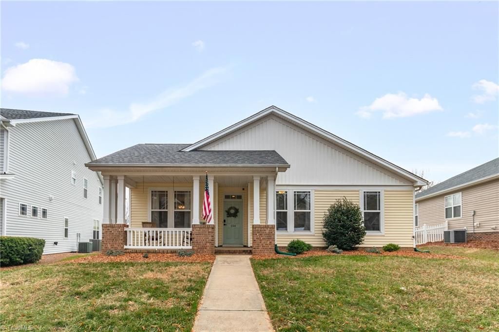 Photo of 154 North Forke Drive, Bermuda Run, NC 27006 (MLS # 1204162)