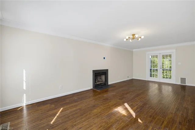 8 Cardwell Point, photo 5 of 41