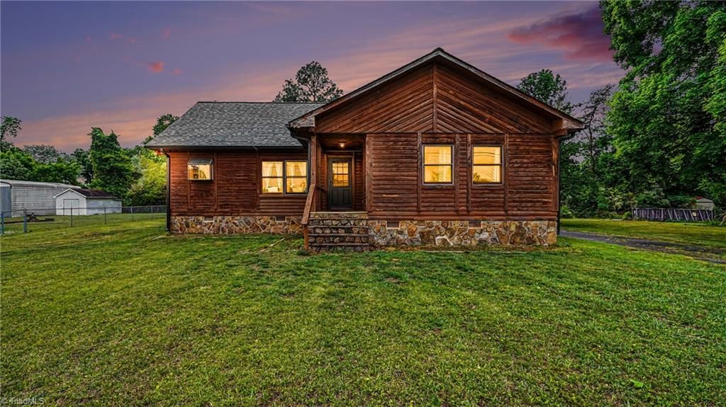 Photo of 3128 Williston Road, Walkertown, NC 27051 (MLS # 1219216)