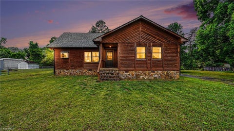 Homes For Sale - 3128 Williston Road<br/> Walkertown, NC 27051