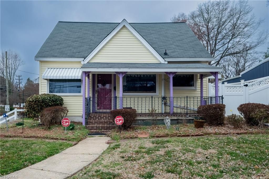 Photo of 520 Gales Avenue, Winston-Salem, NC 27103 (MLS # 1211261)